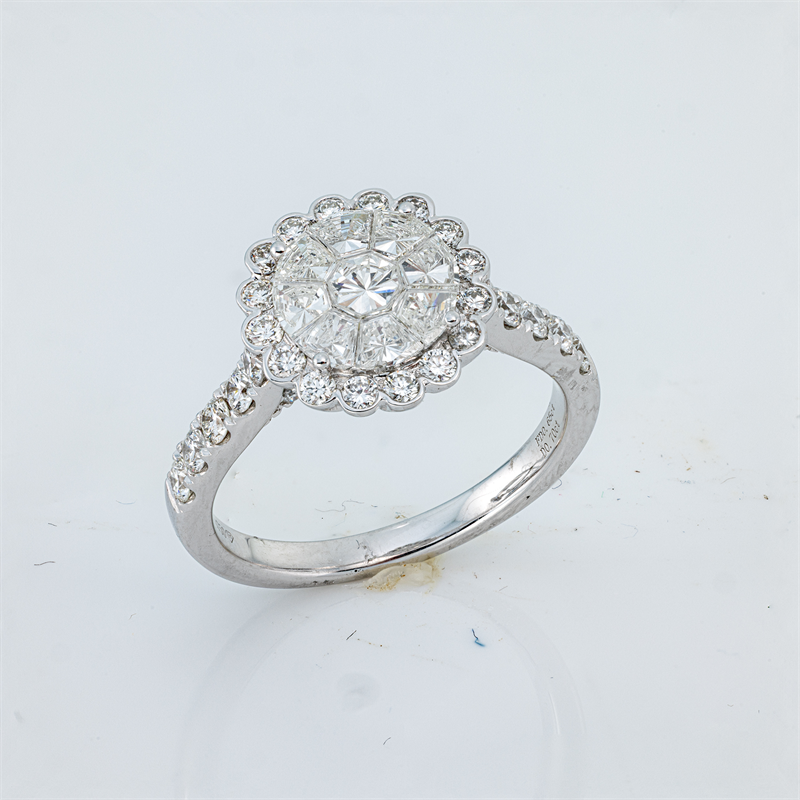 Illusion Classic Ring