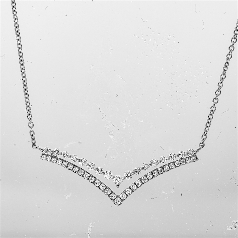 Modern Woman Collier