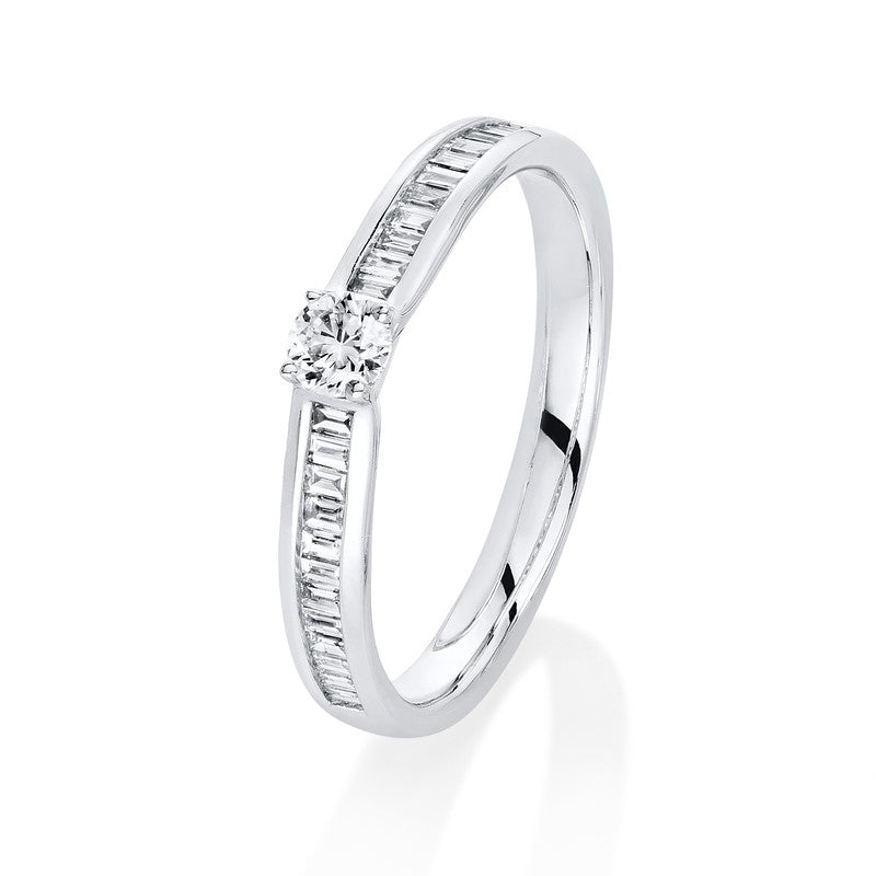 Solitaire mit Besatz Ring
