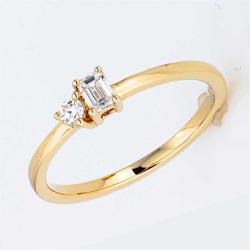 Baguette Ring