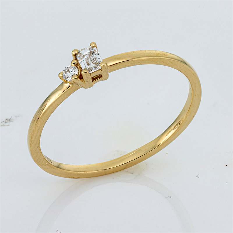 Baguette Ring