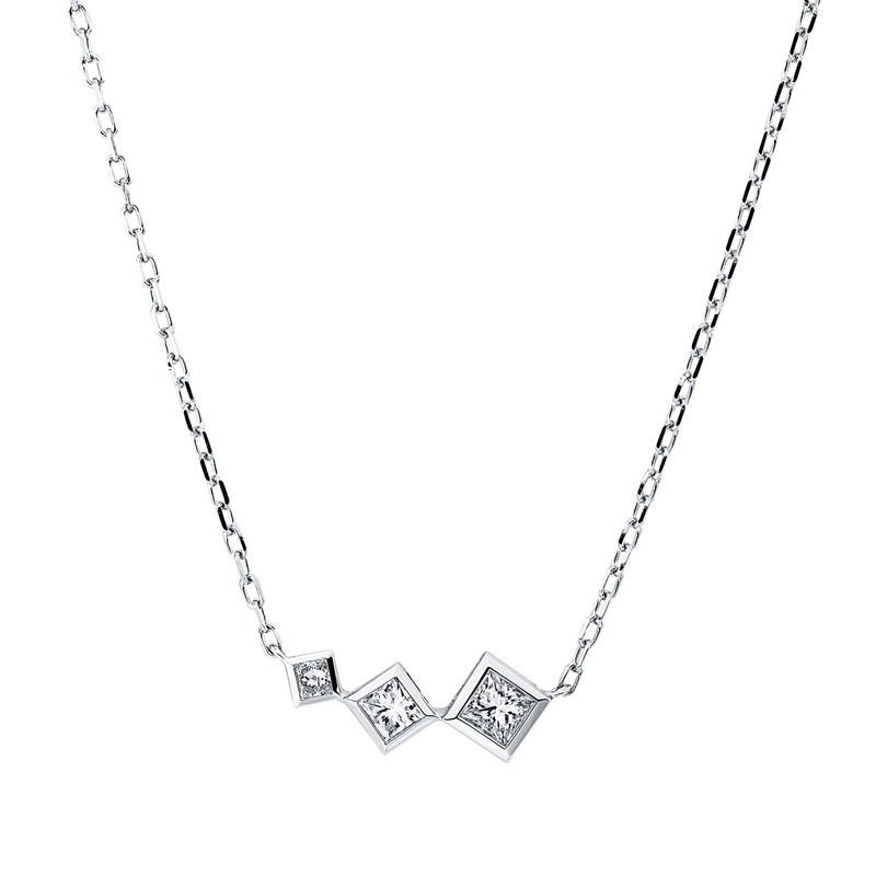 Modern Woman Collier
