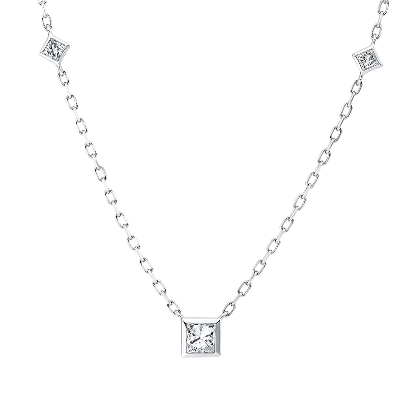 Modern Woman Collier