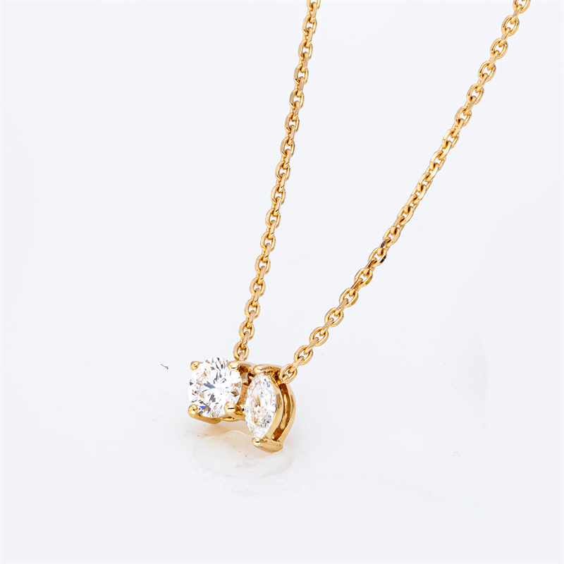 Modern Woman Collier