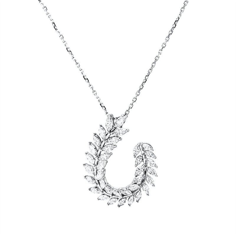 Modern Woman Collier
