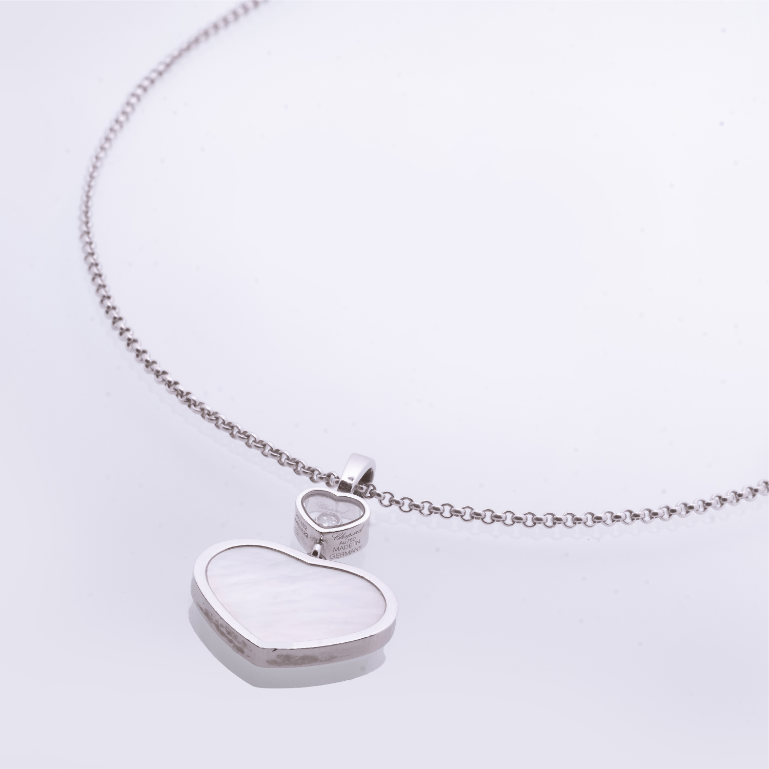 Pre Owned Chopard Happy Heart Collier 750 Weißgold