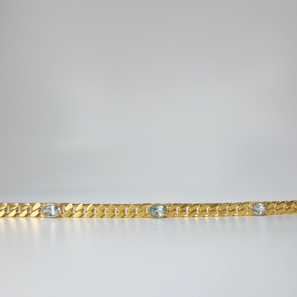 Pre Owned Armband aus 14 Karat Gelbgold mit 5 Aquamarinen - Neuwertig