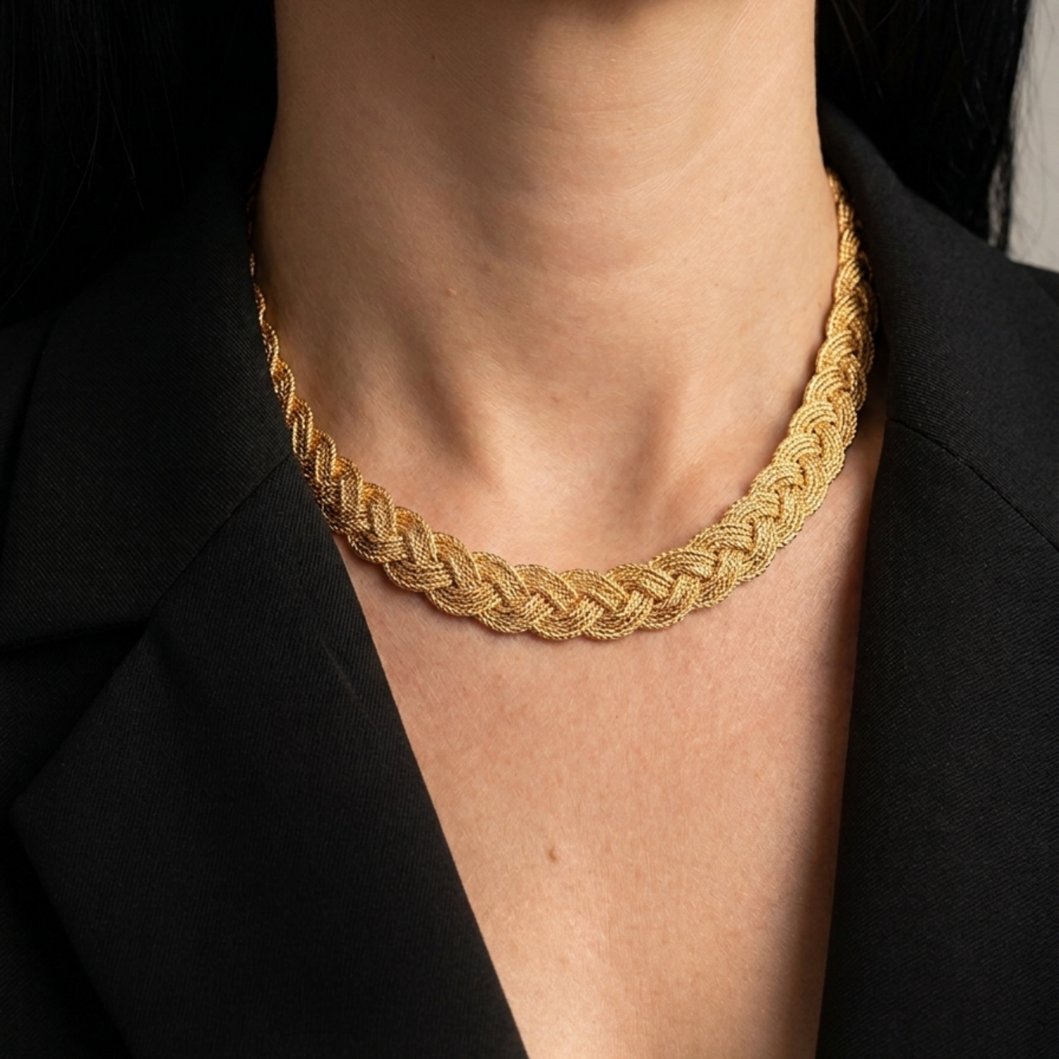 Exklusives Pre Owned UnoAerre Collier aus 585 Gelbgold
