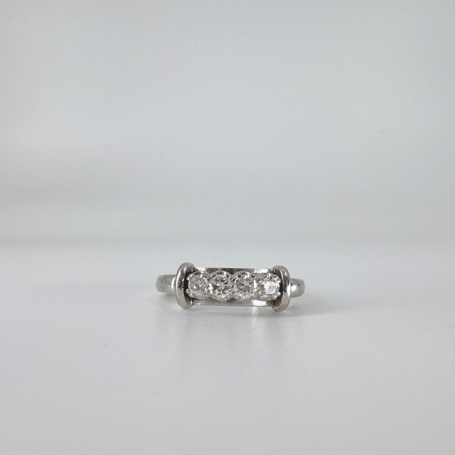 Eleganter Pre Owned Brillantring