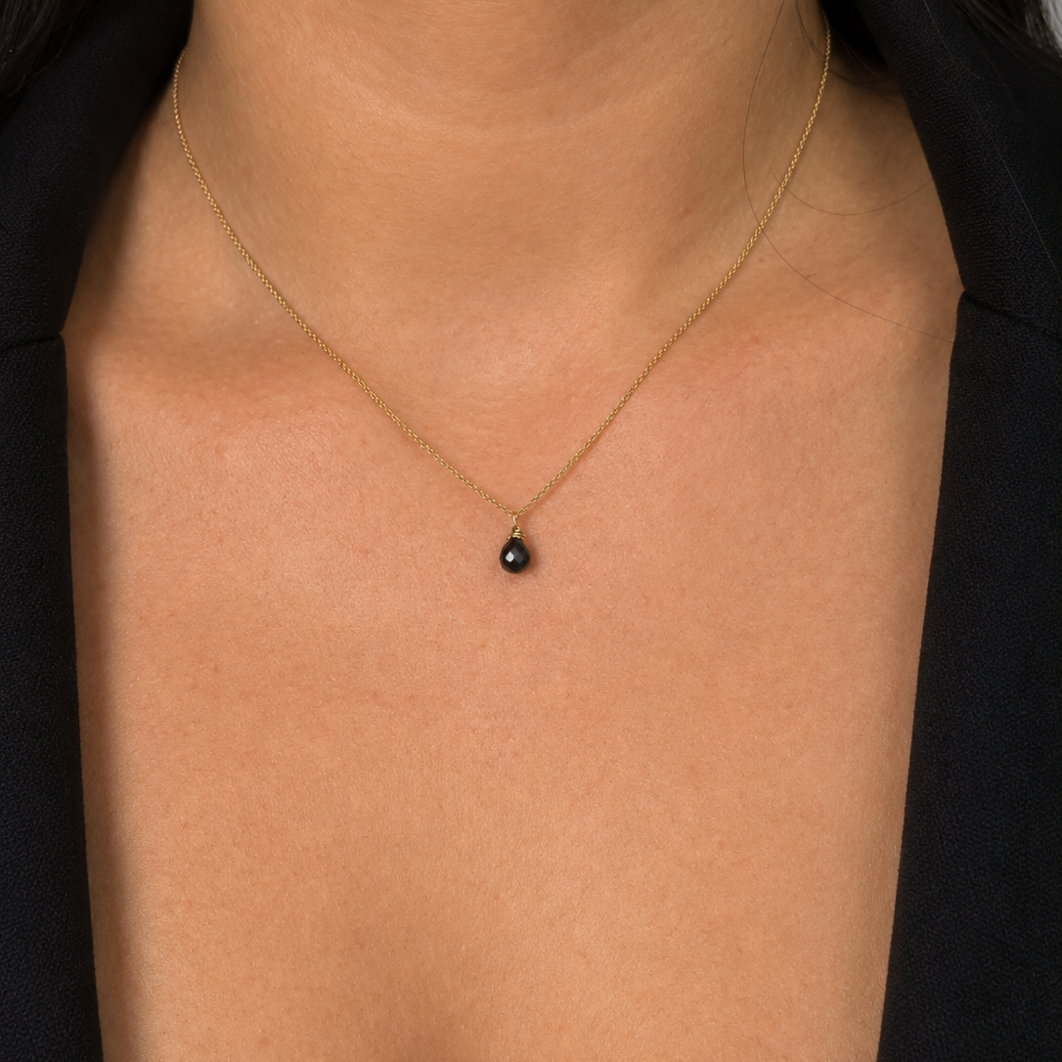Pre Owned Kette aus 18 Karat Gelbgold mit Schwarzem Diamant Briolette-Schliff