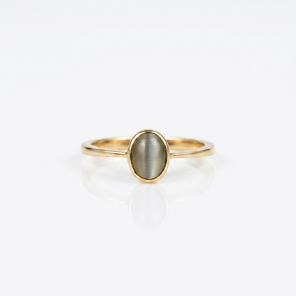 Pre Owned Ring aus 14 Karat Gelbgold mit Chrysoberyll Katzenauge