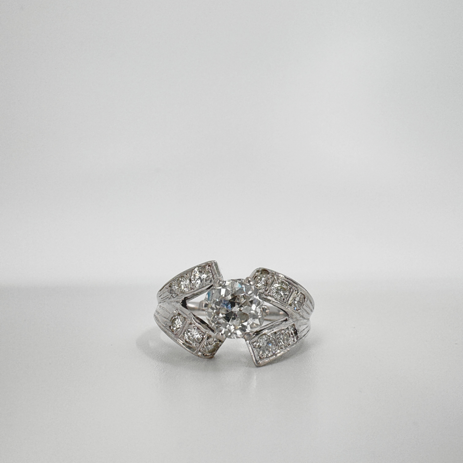 Pre Owned Vintage-Ring