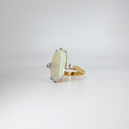 Pre Owned Opalring aus 585 Gelbgold/Weißgold mit ca.0,18ct Brillanten