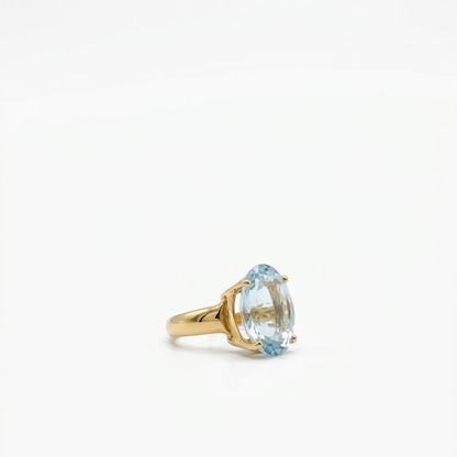 Pre Owned Ring in 14 Karat mit Aquamarin