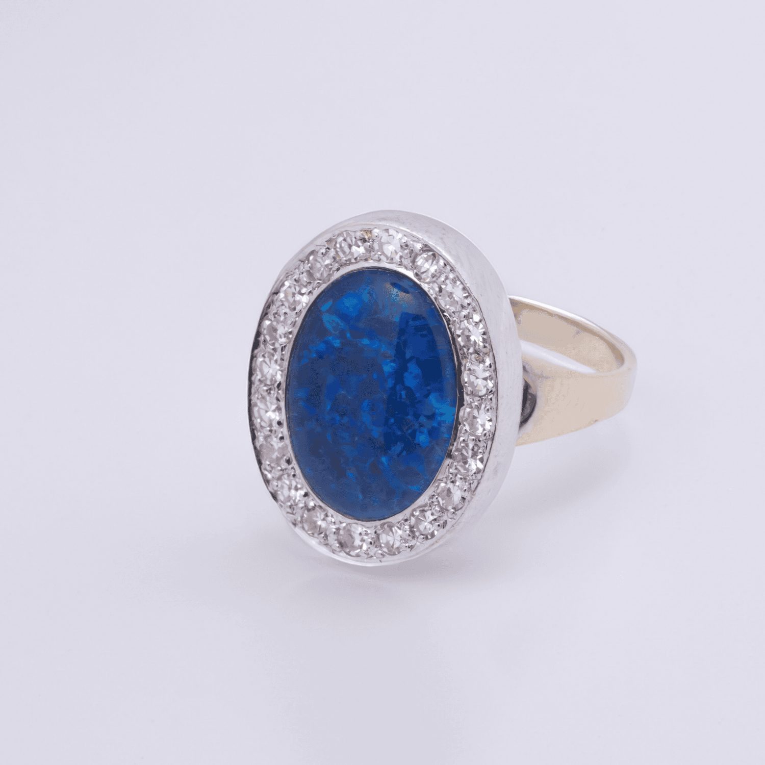 Pre Owned Ring 585 Weißgold, Opal blau