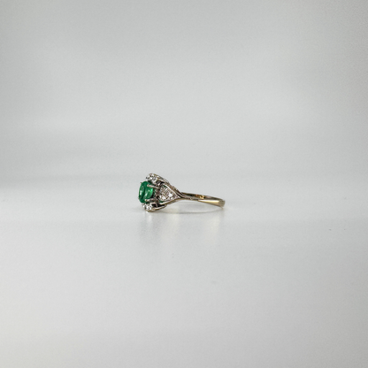 Pre Owned Ring 585 mit 1 Smaragd und 16 Brillanten